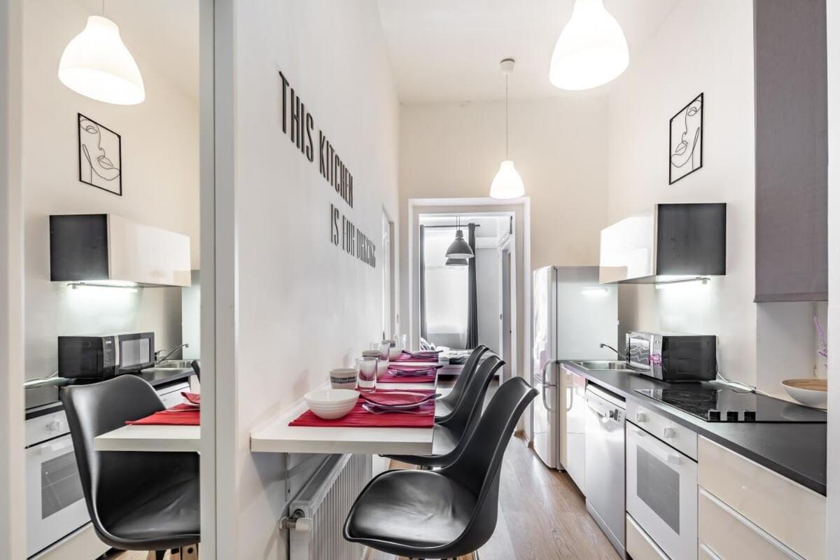 Super Central Cozy Home Budapest Bagian luar foto